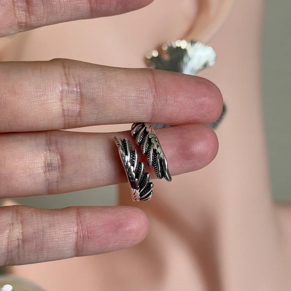 ⚜️ Trendy Silver Design Ring - Picture 3 of 6